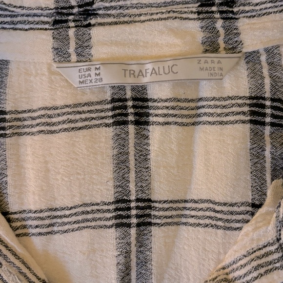 *TRAFALUC by ZARA* Button Down - Picture 3 of 3